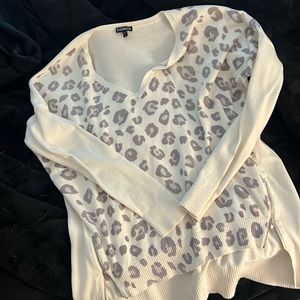 Leopard sweater